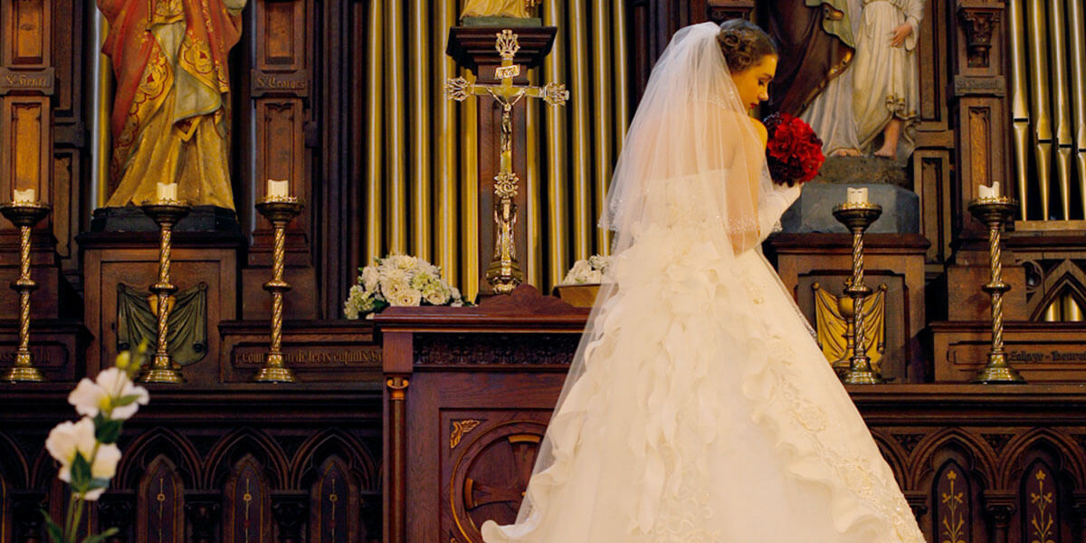 ウェディングドレスのレンタル